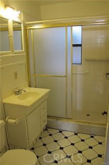 Bathroom photo from lease listing