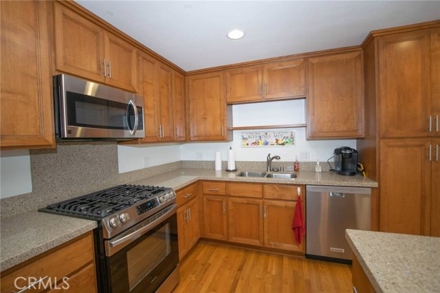 2702 Spreckels Lane, Redondo Beach, California 90278, 3 Bedrooms Bedrooms, ,1 BathroomBathrooms,Residential,Sold,Spreckels,PV20124448