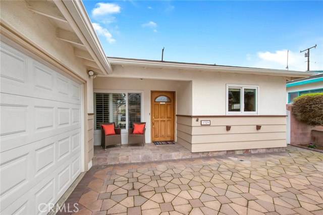 1329 Gertruda Avenue, Redondo Beach, California 90277, 3 Bedrooms Bedrooms, ,1 BathroomBathrooms,Residential,Sold,Gertruda,SB21018995