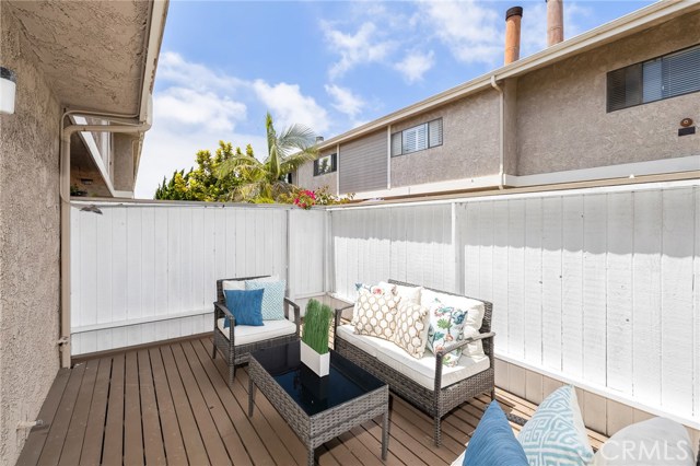 515 Meyer Lane, Redondo Beach, California 90278, 2 Bedrooms Bedrooms, ,1 BathroomBathrooms,Residential,Sold,Meyer,SB20139946 515 Meyer Lane, Redondo Beach, California 90278, 2 Bedrooms Bedrooms, ,1 BathroomBathrooms,Residential,Sold,Meyer,SB20139946