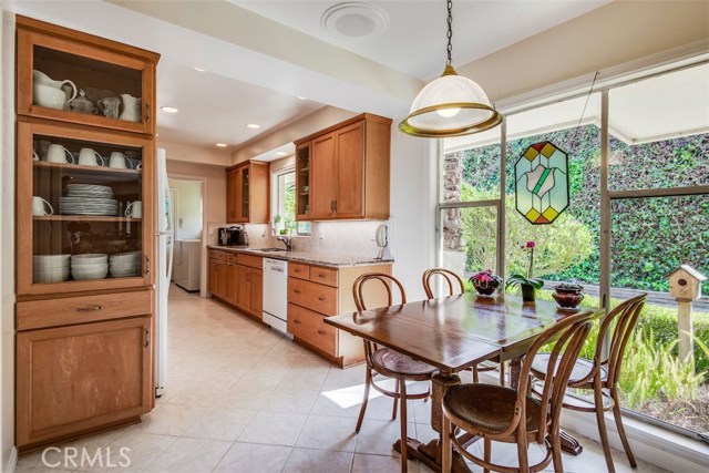 28810 Crestridge Road, Rancho Palos Verdes, California 90275, 4 Bedrooms Bedrooms, ,2 BathroomsBathrooms,Residential,Sold,Crestridge,PV19068448