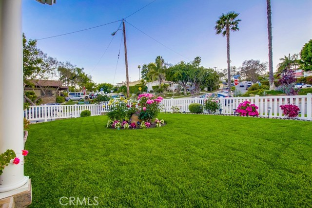 29022 Highmore Avenue, Rancho Palos Verdes, California 90275, 3 Bedrooms Bedrooms, ,Residential,Sold,Highmore,SB17087802