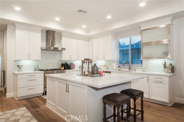 2110 Ernest Avenue, Redondo Beach, California 90278, 4 Bedrooms Bedrooms, ,3 BathroomsBathrooms,Residential,Sold,Ernest,SB21132960