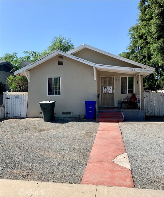 303 W Belleview Ave, Porterville, CA 93257 2 Beds 1 Baths (Expired