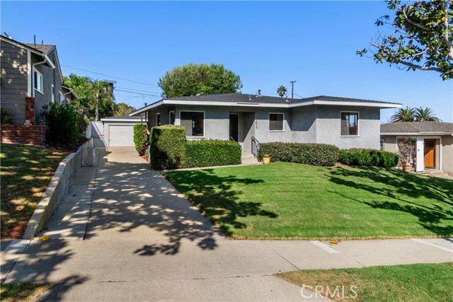 1312 Helberta Avenue, Redondo Beach, California 90277, 3 Bedrooms Bedrooms, ,1 BathroomBathrooms,Residential,Sold,Helberta,SB20199358