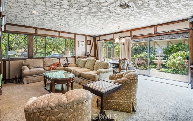 11 Branding Iron Lane, Rolling Hills Estates, California 90274, 5 Bedrooms Bedrooms, ,3 BathroomsBathrooms,Residential,Sold,Branding Iron,PV20186207