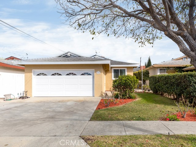 18414 Grevillea Avenue, Redondo Beach, California 90278, 3 Bedrooms Bedrooms, ,2 BathroomsBathrooms,Residential,Sold,Grevillea,SB18047263