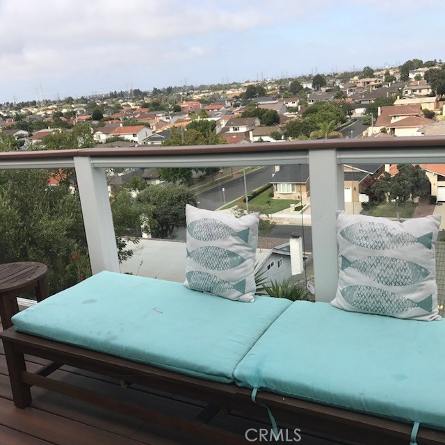 420 Prospect Avenue, Redondo Beach, California 90277, 4 Bedrooms Bedrooms, ,1 BathroomBathrooms,Residential,Sold,Prospect,RS17174956