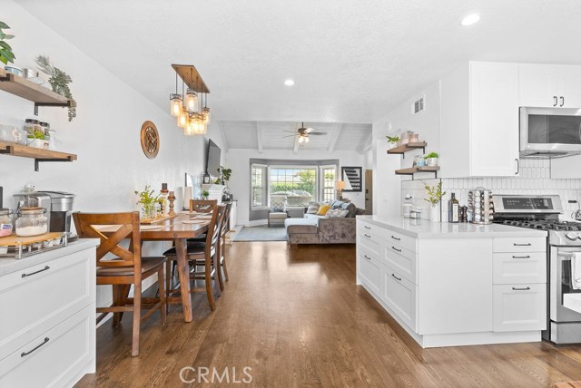 2000 Plant Avenue, Redondo Beach, California 90278, 3 Bedrooms Bedrooms, ,2 BathroomsBathrooms,Residential,Sold,Plant,OC20093537