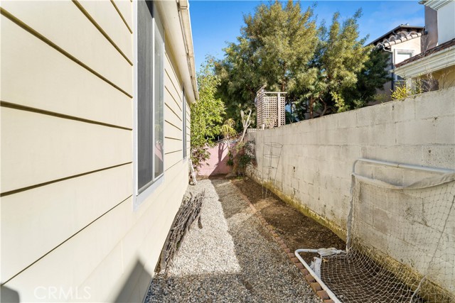 1912 Robinson Street, Redondo Beach, California 90278, 3 Bedrooms Bedrooms, ,1 BathroomBathrooms,Residential,Sold,Robinson,SB21045337