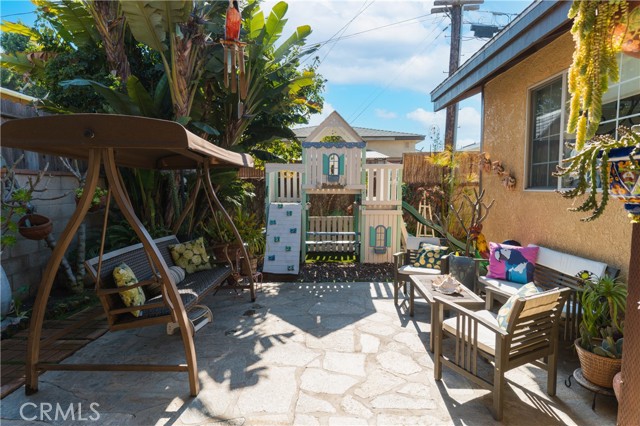 2226 Manhattan Beach Boulevard, Redondo Beach, California 90278, 4 Bedrooms Bedrooms, ,3 BathroomsBathrooms,Residential,Sold,Manhattan Beach,SB21026886