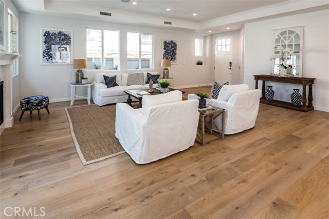 2104 Harriman Lane, Redondo Beach, California 90278, 4 Bedrooms Bedrooms, ,3 BathroomsBathrooms,Residential,Sold,Harriman,PV18101092