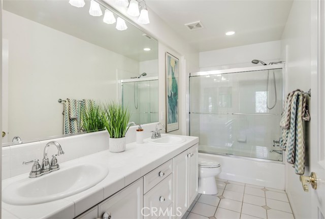 56 Via Porto Grande, Rancho Palos Verdes, California 90275, 5 Bedrooms Bedrooms, ,4 BathroomsBathrooms,Residential,Sold,Via Porto Grande,PV19056516