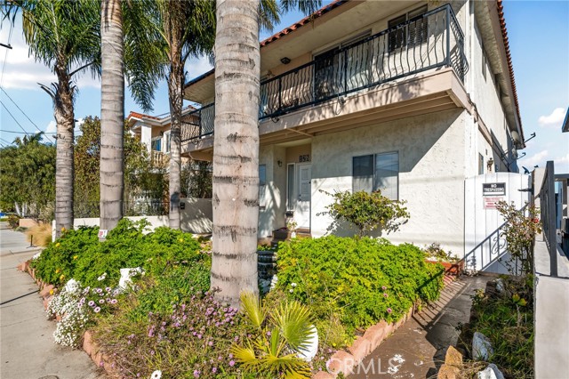 128 Prospect Avenue, Redondo Beach, California 90277, ,Residential Income,Sold,Prospect,PV21038053