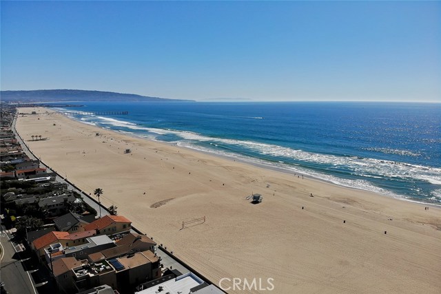 2704 Hermosa Avenue, Hermosa Beach, California 90254, 2 Bedrooms Bedrooms, ,2 BathroomsBathrooms,Residential,Sold,Hermosa,SB19059337