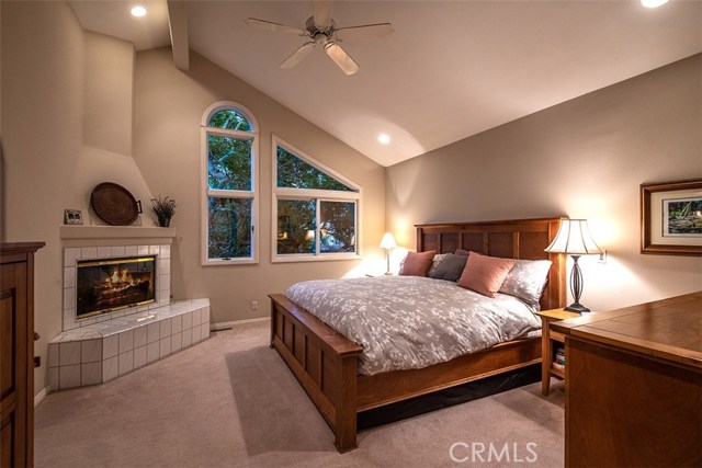 2708 Laurel Avenue, Manhattan Beach, California 90266, 3 Bedrooms Bedrooms, ,3 BathroomsBathrooms,Residential,Sold,Laurel,SB19150797