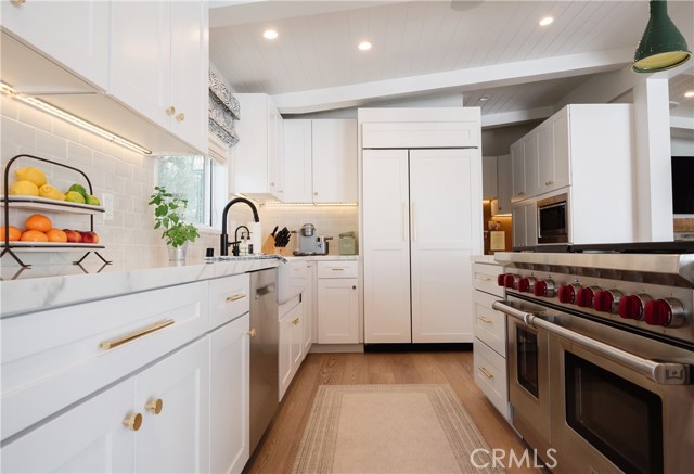 2618 Laurel Avenue, Manhattan Beach, California 90266, 5 Bedrooms Bedrooms, ,3 BathroomsBathrooms,Residential,Sold,Laurel,SB20148528