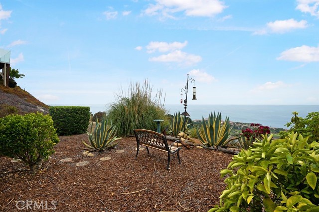 30900 Via La Cresta, Rancho Palos Verdes, California 90275, 4 Bedrooms Bedrooms, ,4 BathroomsBathrooms,Residential,Sold,Via La Cresta,PV21131475