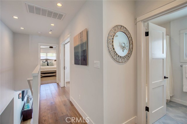 3112 Poinsettia Avenue, Manhattan Beach, California 90266, 4 Bedrooms Bedrooms, ,1 BathroomBathrooms,Residential,Sold,Poinsettia,SB19132552