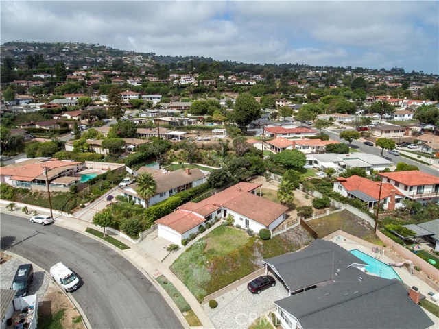 2077 Upland Street, Rancho Palos Verdes, California 90275, 4 Bedrooms Bedrooms, ,2 BathroomsBathrooms,Residential,Sold,Upland,SB19123403