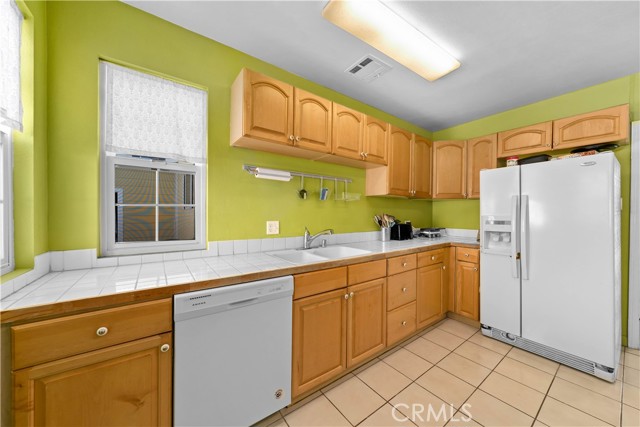 1912 Robinson Street, Redondo Beach, California 90278, 3 Bedrooms Bedrooms, ,1 BathroomBathrooms,Residential,Sold,Robinson,SB21045337