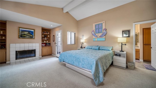 2013 Marshallfield Lane, Redondo Beach, California 90278, 4 Bedrooms Bedrooms, ,2 BathroomsBathrooms,Residential,Sold,Marshallfield,SB21037139