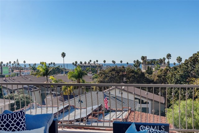 544 AVE B, Redondo Beach, California 90277, 3 Bedrooms Bedrooms, ,3 BathroomsBathrooms,Residential,Sold,AVE B,SB20239008