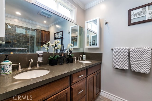 2601 Walnut Avenue, Manhattan Beach, California 90266, 3 Bedrooms Bedrooms, ,2 BathroomsBathrooms,Residential,Sold,Walnut,SB20171209