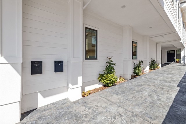 2309 Clark Lane, Redondo Beach, California 90278, 4 Bedrooms Bedrooms, ,3 BathroomsBathrooms,Residential,Sold,Clark,SB21061823