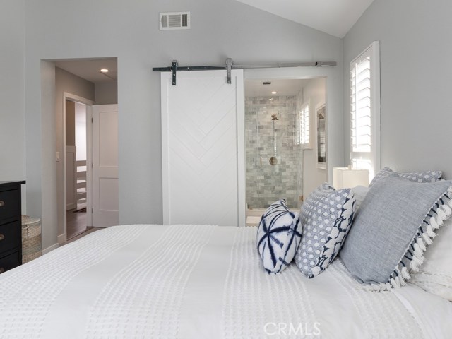 711 Irena Avenue, Redondo Beach, California 90277, 4 Bedrooms Bedrooms, ,2 BathroomsBathrooms,Residential,Sold,Irena,SB19226574