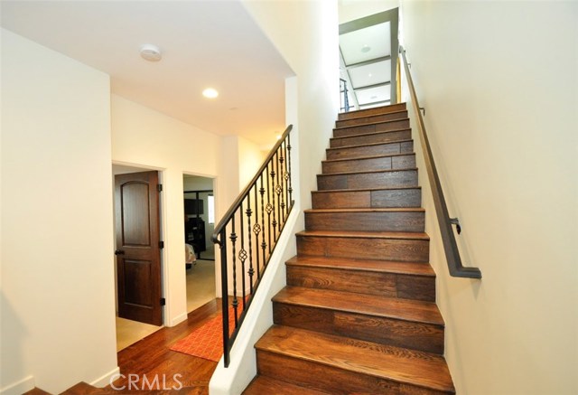 121 Guadalupe Avenue, Redondo Beach, California 90277, 4 Bedrooms Bedrooms, ,3 BathroomsBathrooms,Residential,Sold,Guadalupe,SB18068766