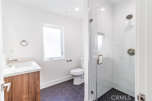  Income Home for Sale in Silver Lake, California