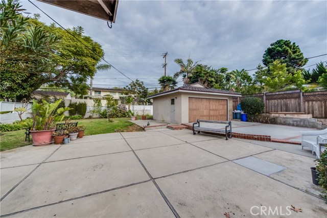 2632 Via Pacheco, Palos Verdes Estates, California 90274, 3 Bedrooms Bedrooms, ,2 BathroomsBathrooms,Residential,Sold,Via Pacheco,PV17276111