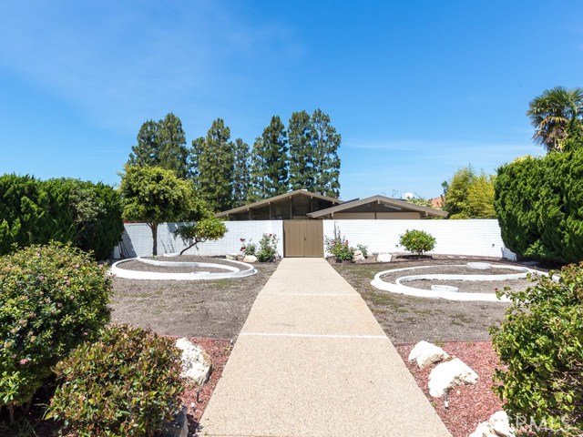 2837 Palos Verdes Drive, Palos Verdes Estates, California 90274, 4 Bedrooms Bedrooms, ,3 BathroomsBathrooms,Residential,Sold,Palos Verdes,SB20093411