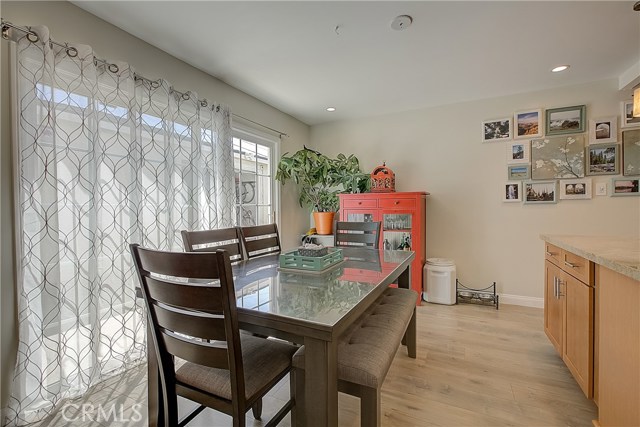 2614 184th Street, Redondo Beach, California 90278, 3 Bedrooms Bedrooms, ,2 BathroomsBathrooms,Residential,Sold,184th,SB20179705