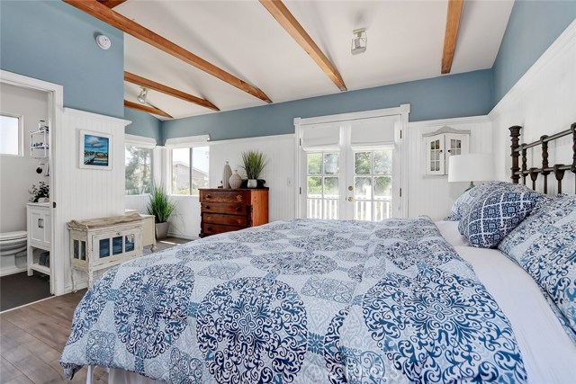 1930 Robinson Street, Redondo Beach, California 90278, 3 Bedrooms Bedrooms, ,3 BathroomsBathrooms,Residential,Sold,Robinson,SB19205802