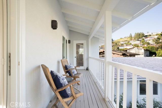 1905 Via Estudillo, Palos Verdes Estates, California 90274, 4 Bedrooms Bedrooms, ,3 BathroomsBathrooms,Residential,Sold,Via Estudillo,SB17093150