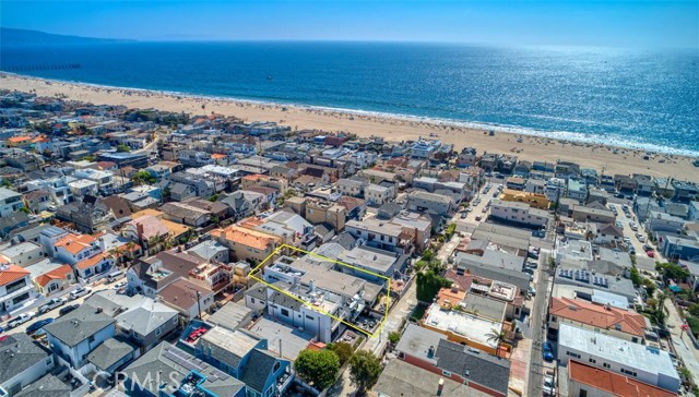 246 30th Street, Hermosa Beach, California 90254, 4 Bedrooms Bedrooms, ,4 BathroomsBathrooms,Residential,Sold,30th,SB19212204