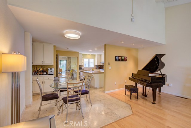 2108 Rockefeller Lane, Redondo Beach, California 90278, 2 Bedrooms Bedrooms, ,2 BathroomsBathrooms,Residential,Sold,Rockefeller,SB19238664