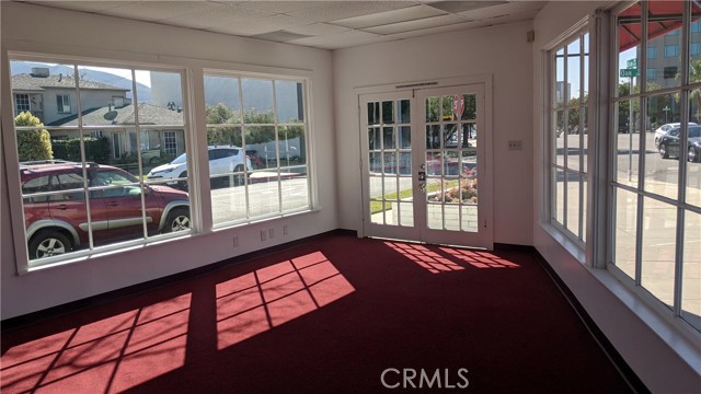 Olive, 91506, ,Commercial,For Sale,Olive,BB20175567