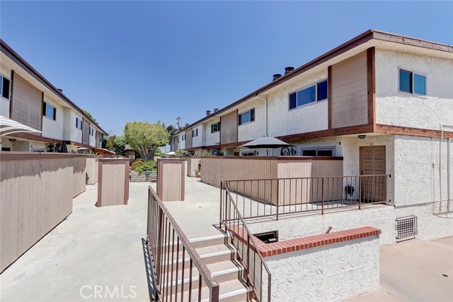 2520 Graham Avenue, Redondo Beach, California 90278, 2 Bedrooms Bedrooms, ,1 BathroomBathrooms,Residential,Sold,Graham,SB20150608