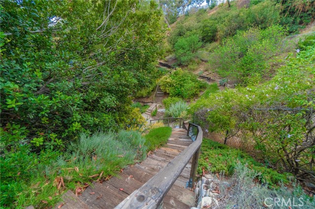 4 Spinning Wheel Lane, Rolling Hills Estates, California 90274, 4 Bedrooms Bedrooms, ,3 BathroomsBathrooms,Residential,Sold,Spinning Wheel,SB21079311