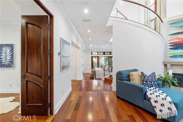 2312 Poinsettia Avenue, Manhattan Beach, California 90266, 5 Bedrooms Bedrooms, ,5 BathroomsBathrooms,Residential,Sold,Poinsettia,SB20236689