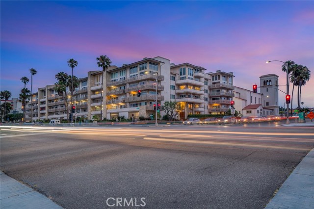 230 Catalina Avenue, Redondo Beach, California 90277, 2 Bedrooms Bedrooms, ,2 BathroomsBathrooms,Residential,Sold,Catalina,OC19186347