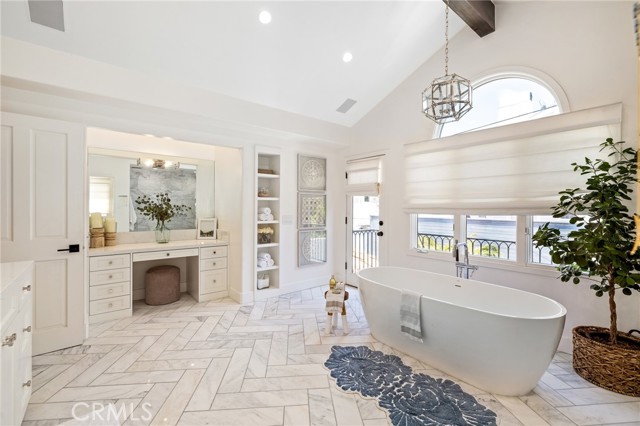 2408 Pine Avenue, Manhattan Beach, California 90266, 4 Bedrooms Bedrooms, ,3 BathroomsBathrooms,Residential,Sold,Pine,SB21066835