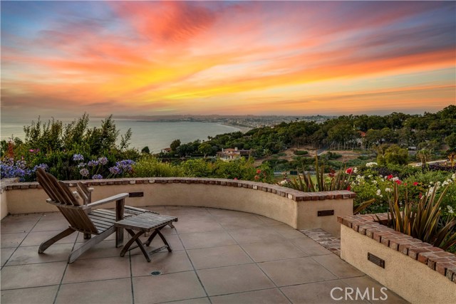 573 Via Del Monte, Palos Verdes Estates, California 90274, 4 Bedrooms Bedrooms, ,4 BathroomsBathrooms,Residential,Sold,Via Del Monte,PV19167248