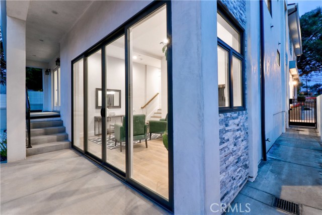 1401 Corona Street, Hermosa Beach, California 90254, 4 Bedrooms Bedrooms, ,3 BathroomsBathrooms,Residential,Sold,Corona,SB20015755