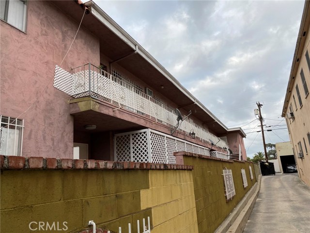  Income Home for Sale in Los Angeles, California