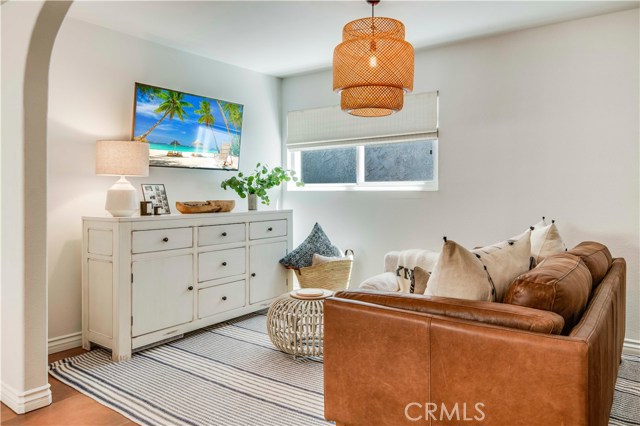 1635 Van Horne Lane, Redondo Beach, California 90278, 4 Bedrooms Bedrooms, ,1 BathroomBathrooms,Residential,Sold,Van Horne,PV19173799