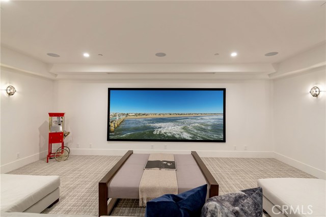 Theatre room with high end speakers and surround sound